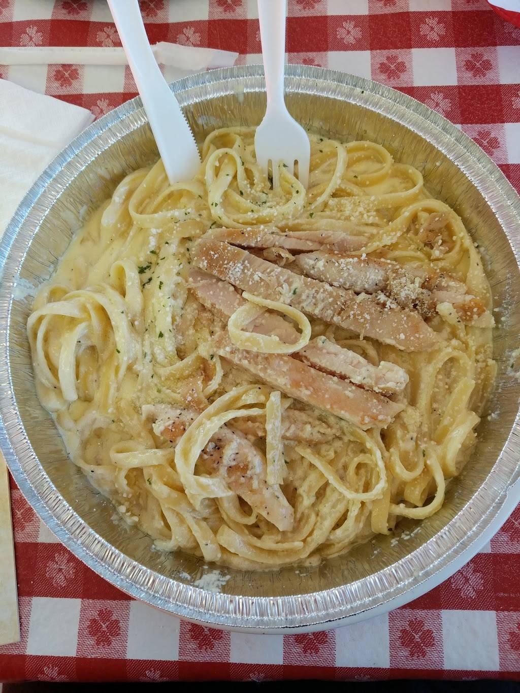 Familia Pizzeria | meal delivery | 8090 S Durango Dr, Las Vegas, NV 89113, USA | 7028964606 OR +1 702-896-4606