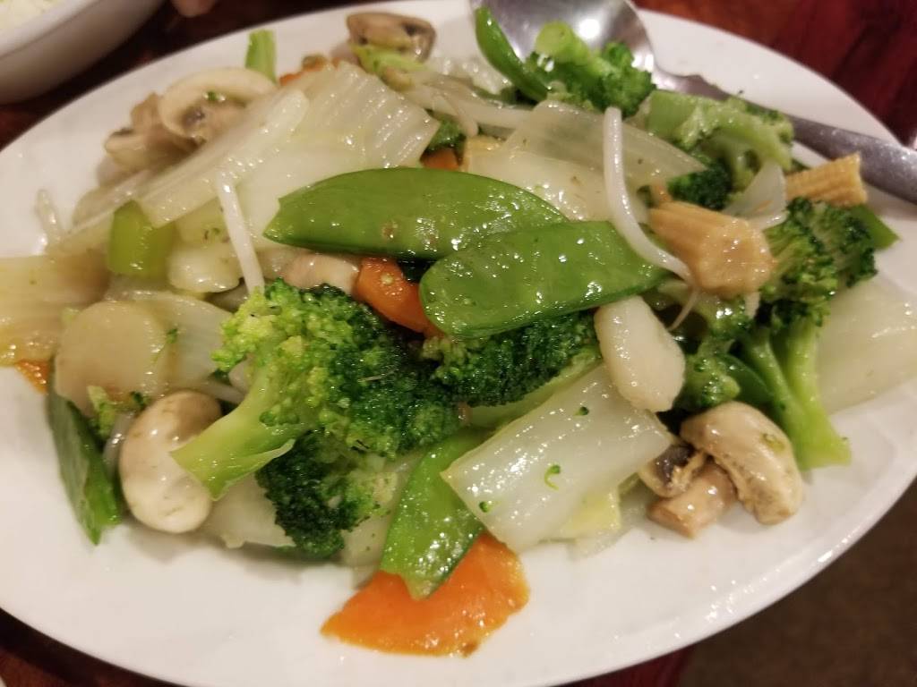 Rising Star Chinese Eatery | meal takeaway | 7001 San Antonio Dr NE S, Albuquerque, NM 87109, USA | 5058216595 OR +1 505-821-6595