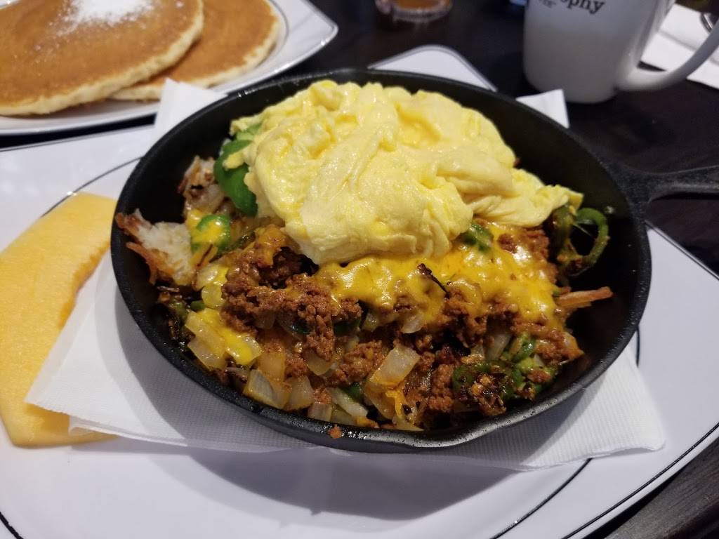 Fountain Inn café | restaurant | 2370 Fountain Square Dr, Lombard, IL 60148, USA | 6307853351 OR +1 630-785-3351