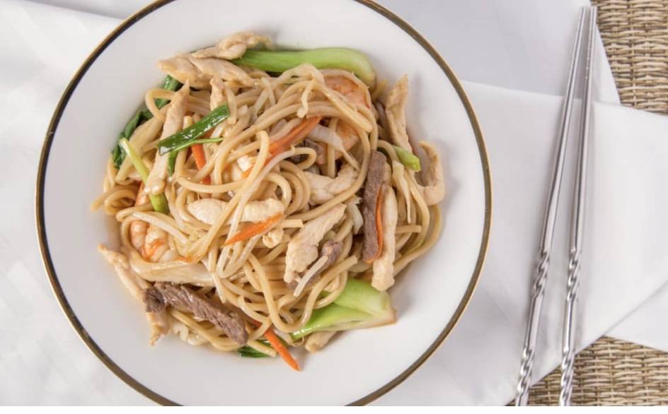 Z&F Chinese Food | restaurant | 2907 Shelter Island Dr #104, San Diego, CA 92106, USA | 6192697668 OR +1 619-269-7668