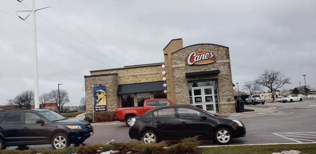 Raising Canes Chicken Fingers | meal takeaway | 698 IL-59, Naperville, IL 60540, USA | 6307780536 OR +1 630-778-0536