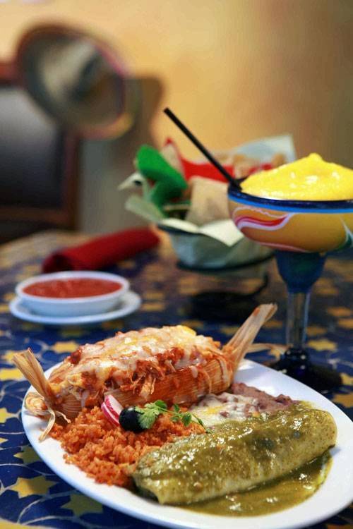 Sonrisa Grill | restaurant | 30 Via Brianza #100, Henderson, NV 89011, USA | 7025686870 OR +1 702-568-6870