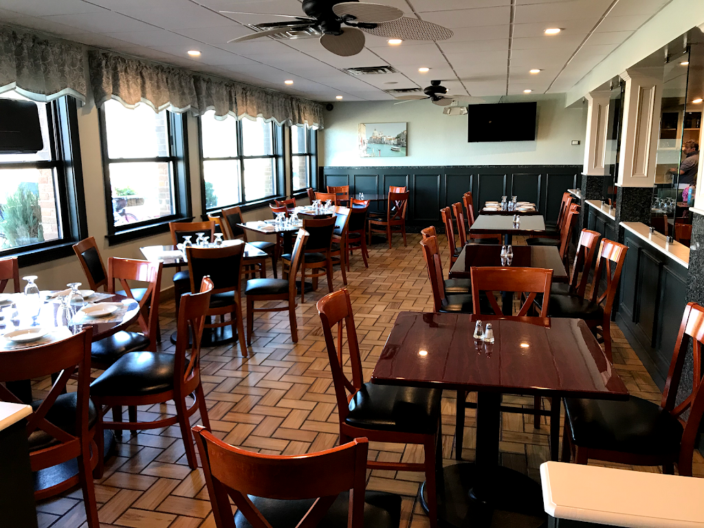 Ralphs Pizza | restaurant | 16 Bayville Ave # 16, Bayville, NY 11709, USA | 5166282260 OR +1 516-628-2260