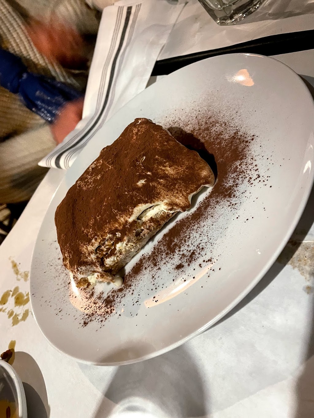 Munno Pizzeria & Bistro | restaurant | 4656 N Clark St, Chicago, IL 60640, USA | 7739427575 OR +1 773-942-7575