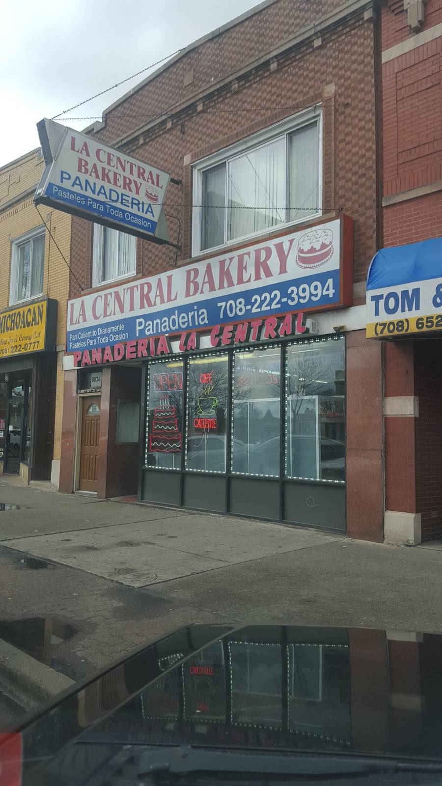 Carnitas Sabas Vega Jr Inc | restaurant | 6038 W Cermak Rd, Cicero, IL 60804, USA | 7082220777 OR +1 708-222-0777