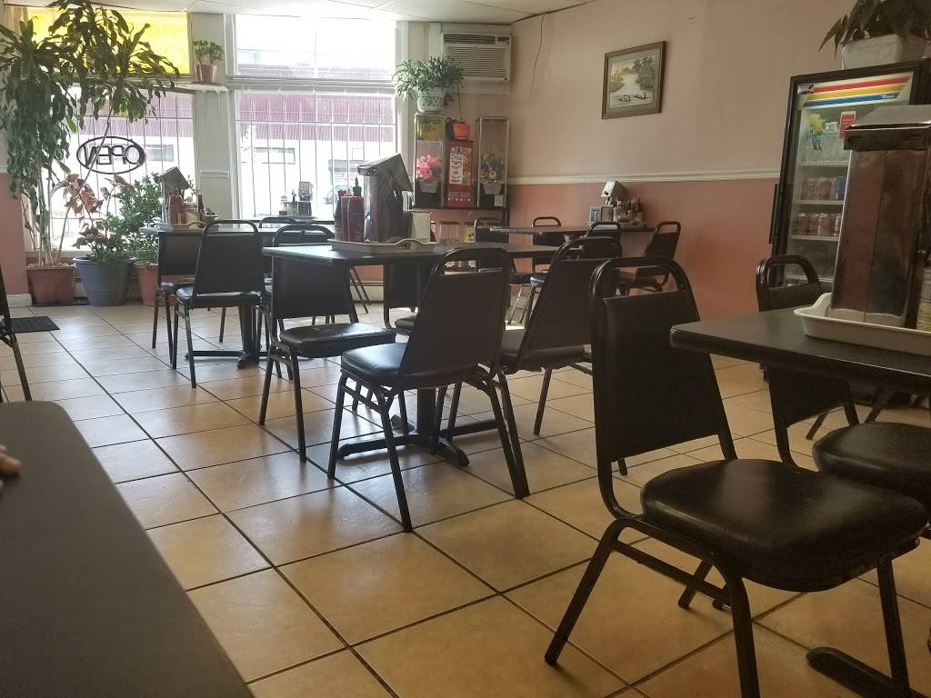 Pho Saigon | restaurant | 1275 Iranistan Ave, Bridgeport, CT 06605, USA | 2033348812 OR +1 203-334-8812