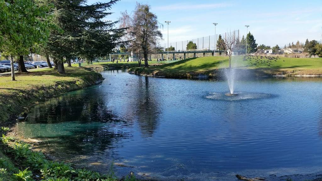 San Jose Municipal Golf Course | restaurant | 1560 Oakland Rd, San Jose, CA 95131, USA | 4084414653 OR +1 408-441-4653