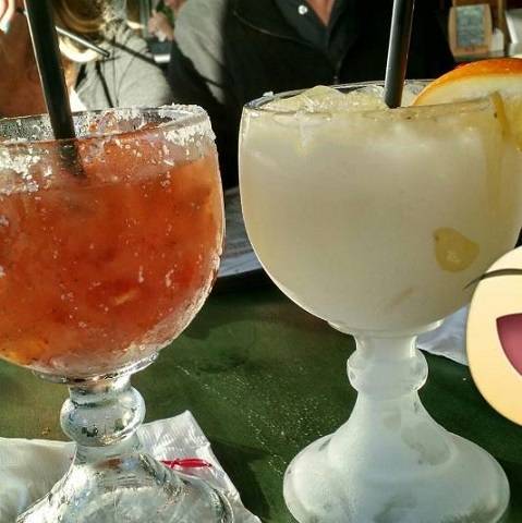 Miles Inn Okoboji | restaurant | 264 US-71, Arnolds Park, IA 51331, USA | 7123322934 OR +1 712-332-2934