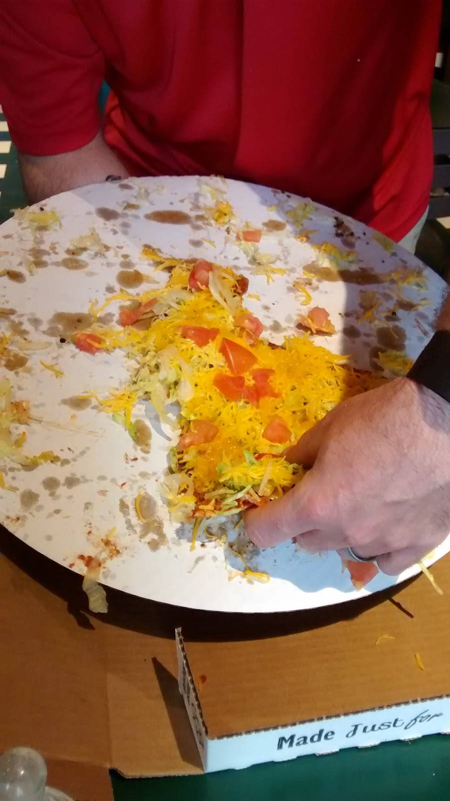 Kalis Pizza | restaurant | 204 N Front St, Oak Hill, OH 45656, USA | 7406827771 OR +1 740-682-7771