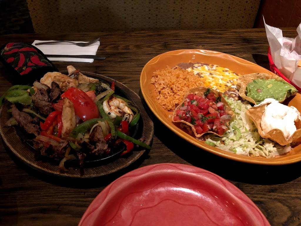 Marios Mexican Food & Cantina | restaurant | 18603 Main St, Huntington Beach, CA 92648, USA | 7148425811 OR +1 714-842-5811
