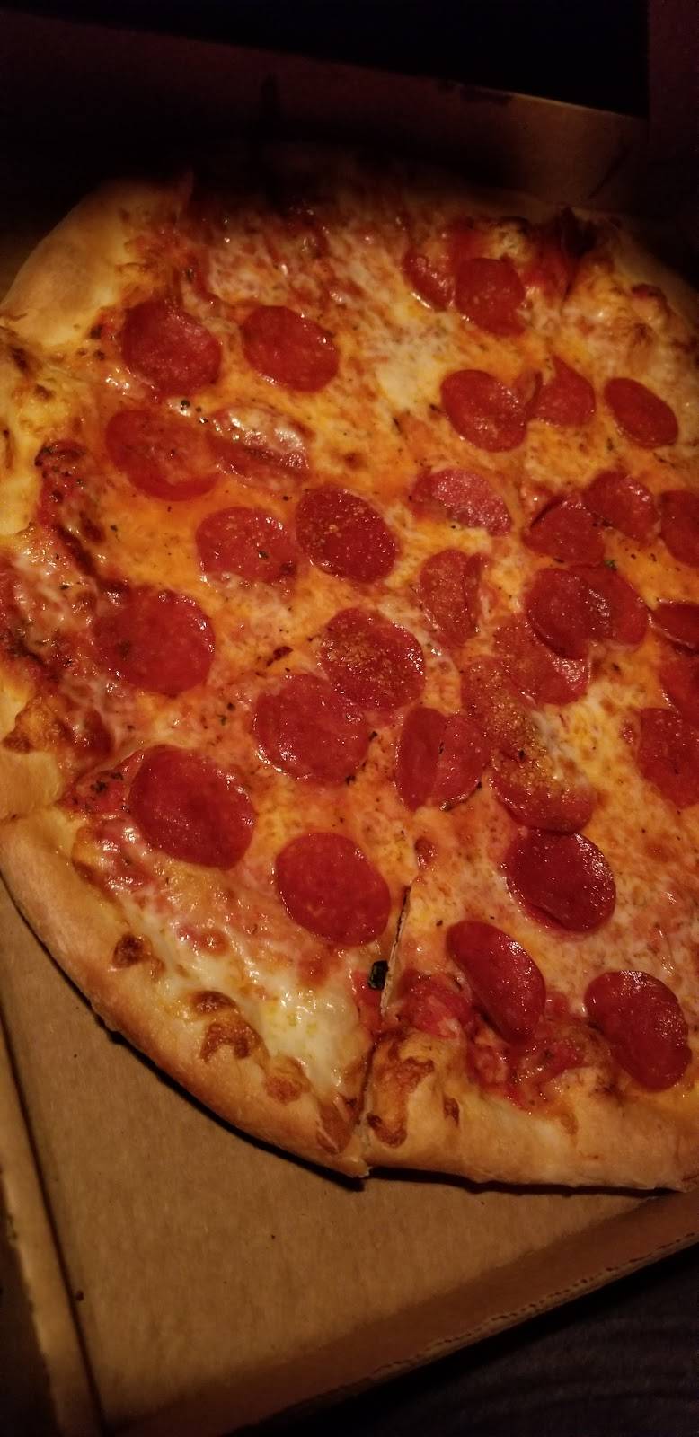 Danny’s Pizza | restaurant | 1912 Mt Gallant Rd # 106, Rock Hill, SC 29732, USA | 8033291444 OR +1 803-329-1444