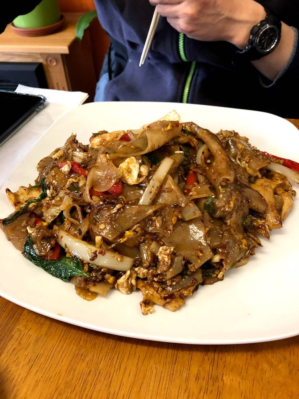 Khao Hom Thai & Pho | restaurant | 258 Salem Rd #5, Billerica, MA 01821, USA | 9783621296 OR +1 978-362-1296