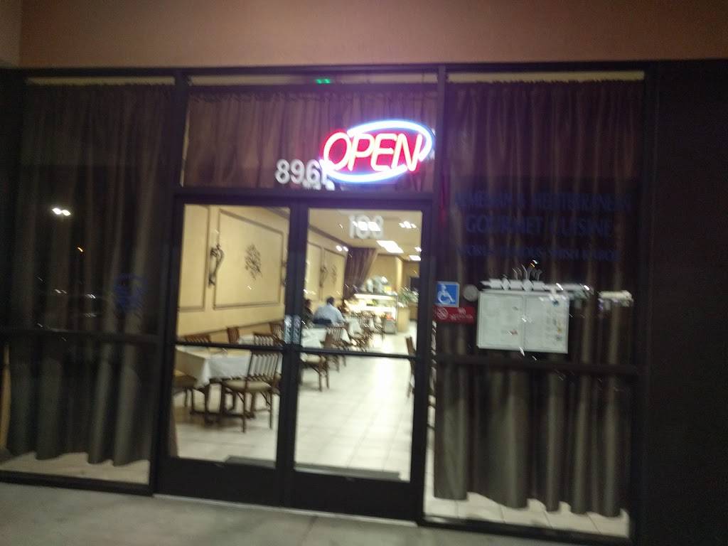 Marats Restaurant | restaurant | 8961 N Cedar Ave #103, Fresno, CA 93720, USA | 5594392400 OR +1 559-439-2400