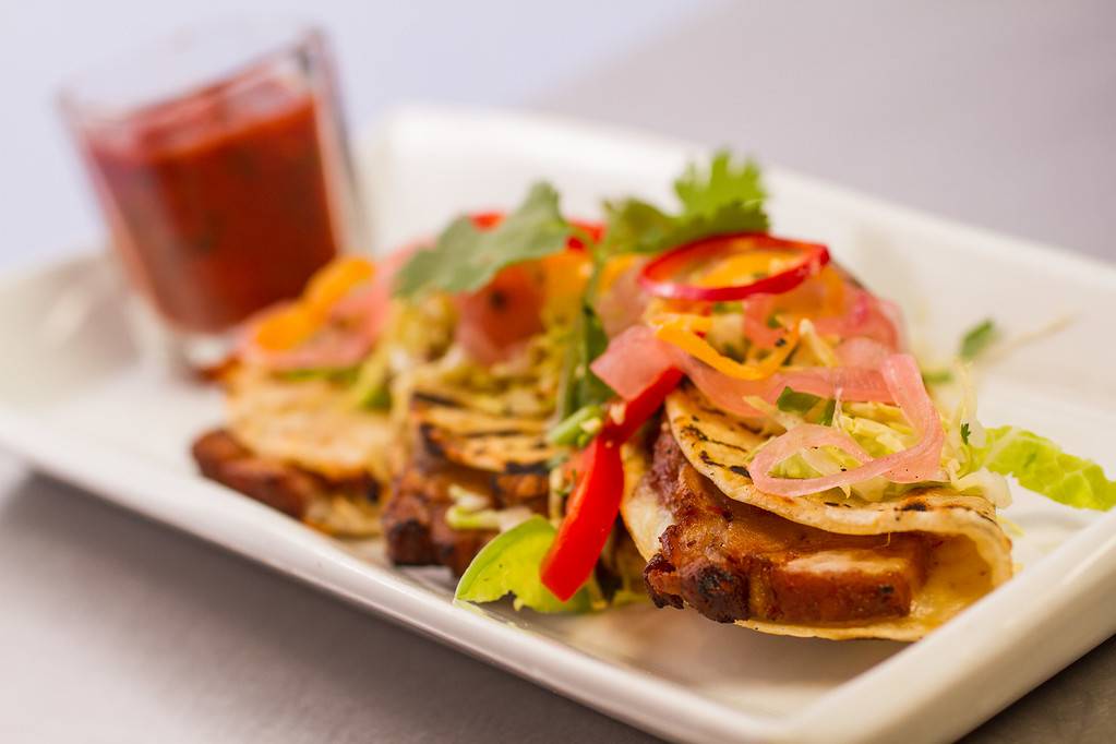 La Cosecha | restaurant | 450 E Harbor Blvd, Ventura, CA 93001, USA | 8056525151 OR +1 805-652-5151