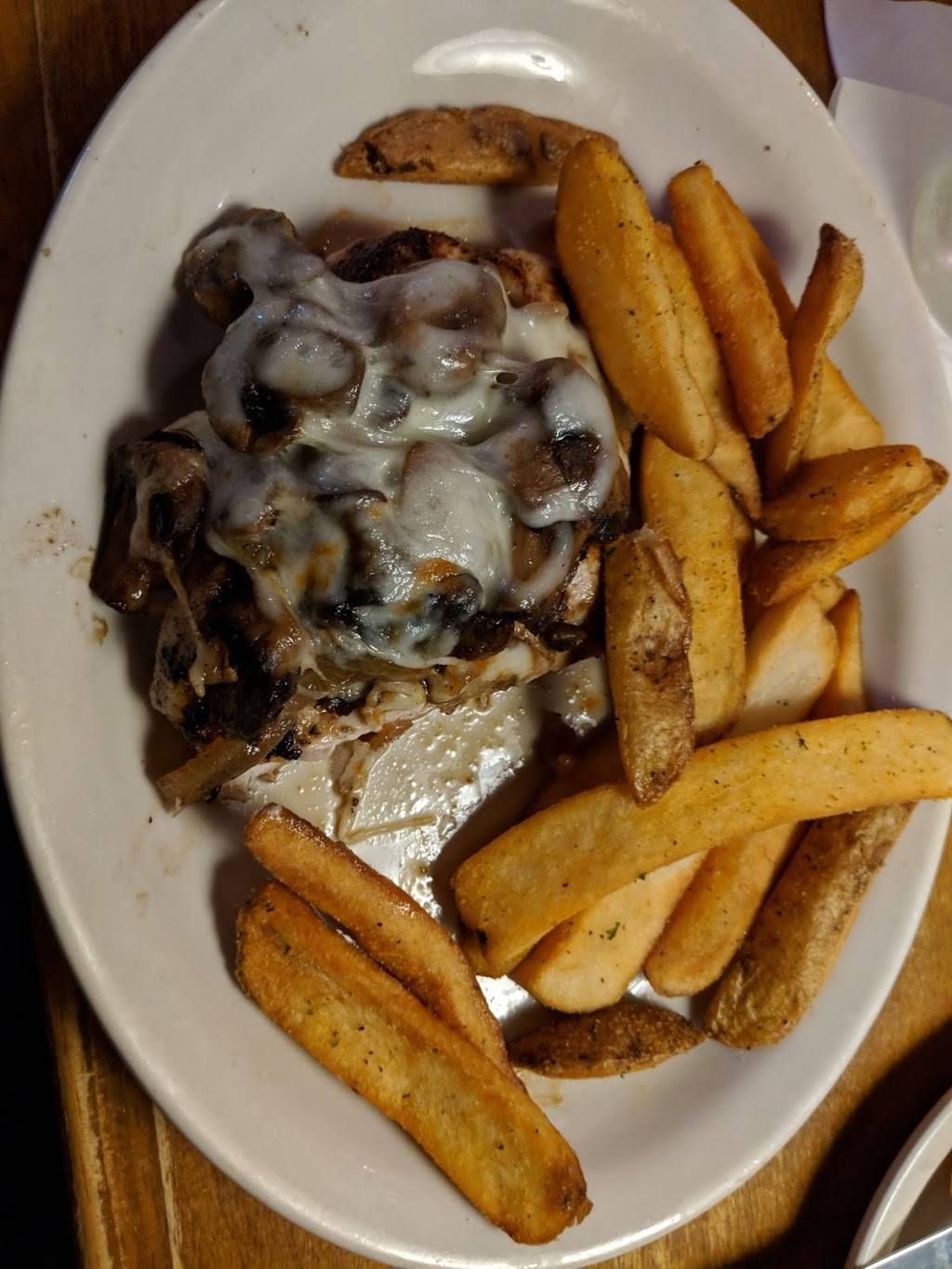 Texas Roadhouse | restaurant | 3961 S Gilbert Rd, Gilbert, AZ 85296, USA | 4807267427 OR +1 480-726-7427