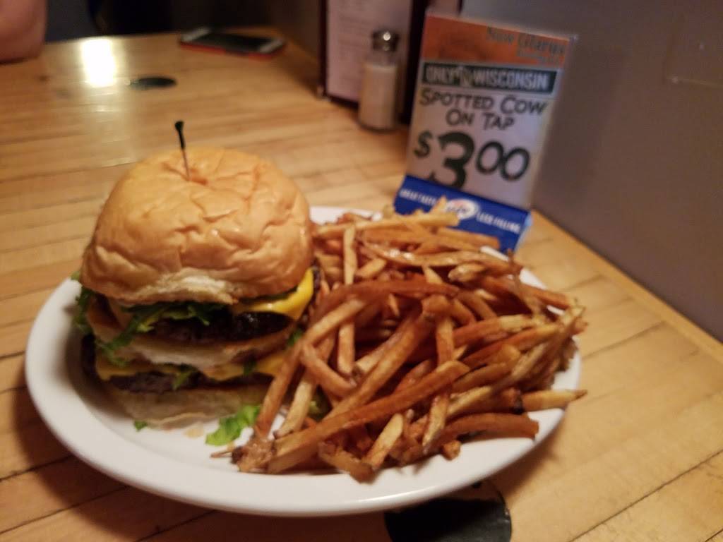 Badger Crossing Pub & Eatery | restaurant | 909 Front St, Cashton, WI 54619, USA | 6086545706 OR +1 608-654-5706