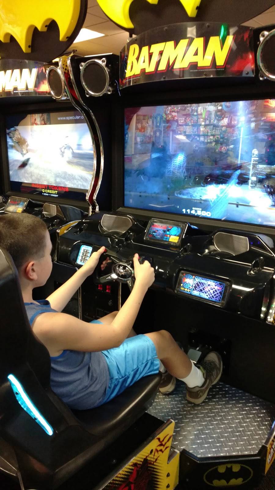 Chuck E. Cheese | restaurant | 910 Hilltop Dr, Redding, CA 96002, USA | 5302230433 OR +1 530-223-0433