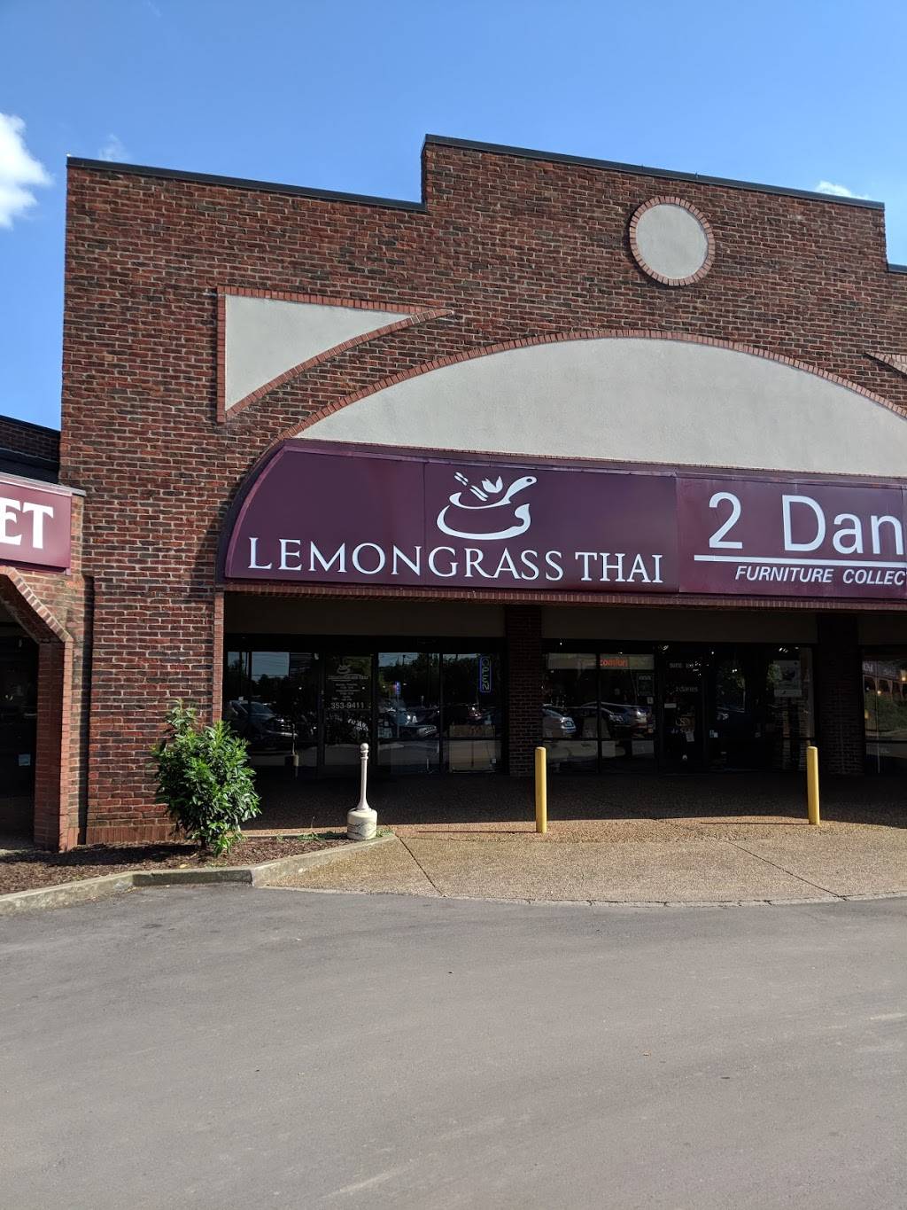 Lemongrass Thai | restaurant | 73 White Bridge Rd #107, Nashville, TN 37205, USA | 6153539411 OR +1 615-353-9411