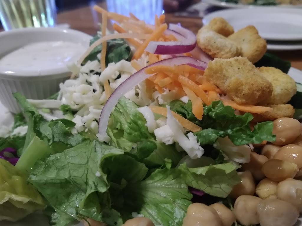 Ginos Italian Restaurant | meal delivery | 44343 Challenger Way, Lancaster, CA 93535, USA | 6619452791 OR +1 661-945-2791