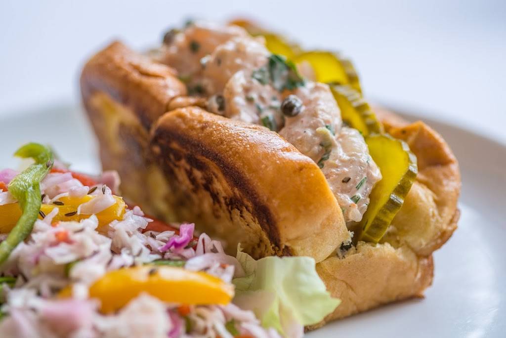 Blossom | restaurant | 171 E Bay St, Charleston, SC 29401, USA | 8437229200 OR +1 843-722-9200