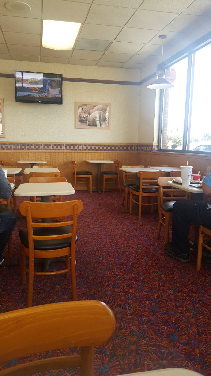 Wendys | restaurant | 1610 Northland Blvd, Fort Wayne, IN 46825, USA | 2604900248 OR +1 260-490-0248