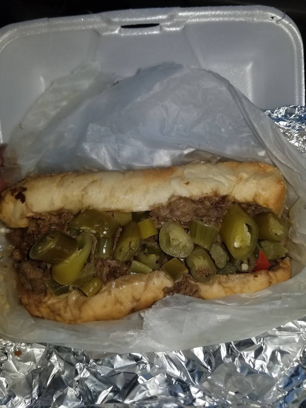 Italian Fiesta Pizzeria | restaurant | 1306 E 47th St, Chicago, IL 60653, USA | 7736842222 OR +1 773-684-2222