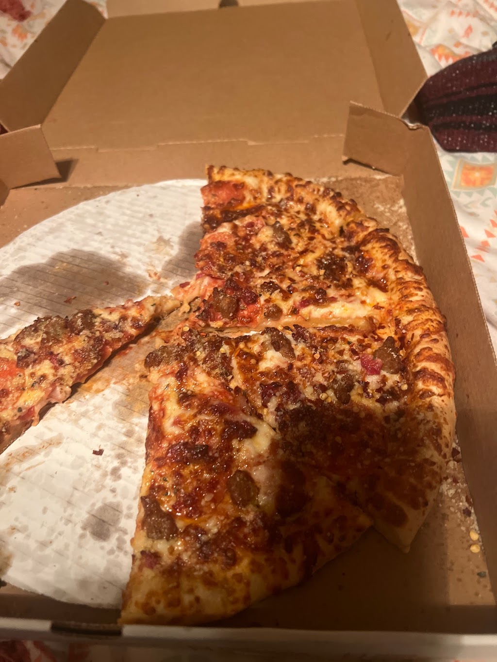 Hunt Brothers Pizza | meal takeaway | 2200 W Market St, Louisville, KY 40212, USA | 5027095721 OR +1 502-709-5721