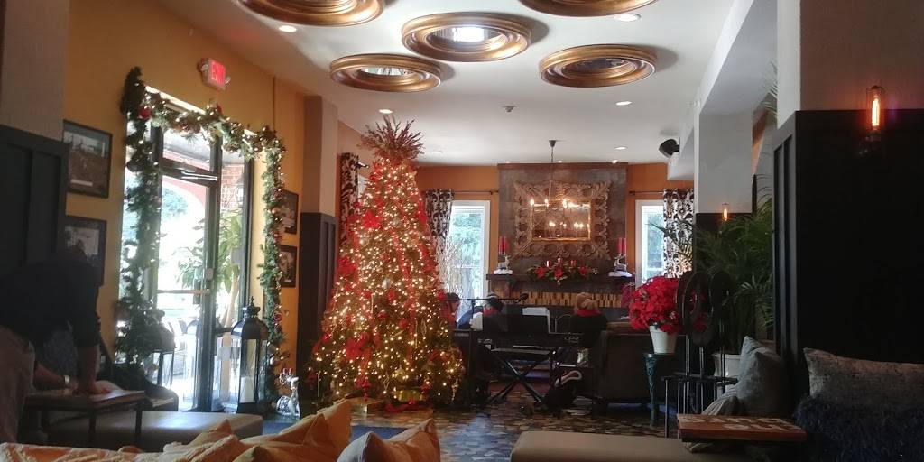 Tap Room at the Hollander Hotel | restaurant | 421 4th Ave N, St. Petersburg, FL 33701, USA | 7278737900 OR +1 727-873-7900