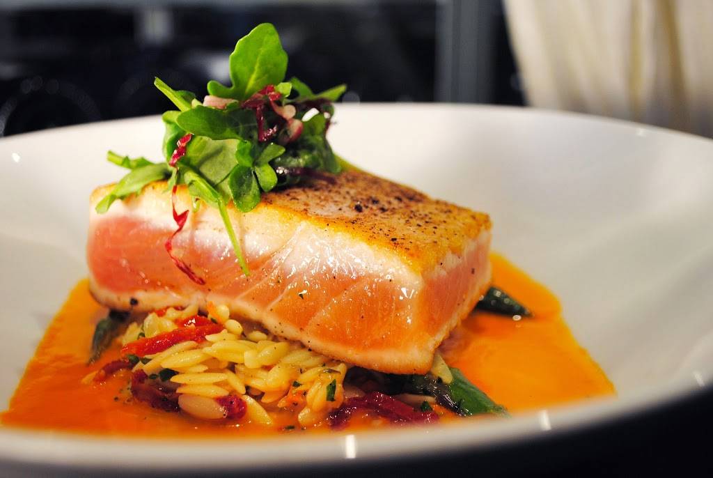 Silo Restaurant | restaurant | 1133 Austin Hwy, San Antonio, TX 78209, USA | 2108248686 OR +1 210-824-8686