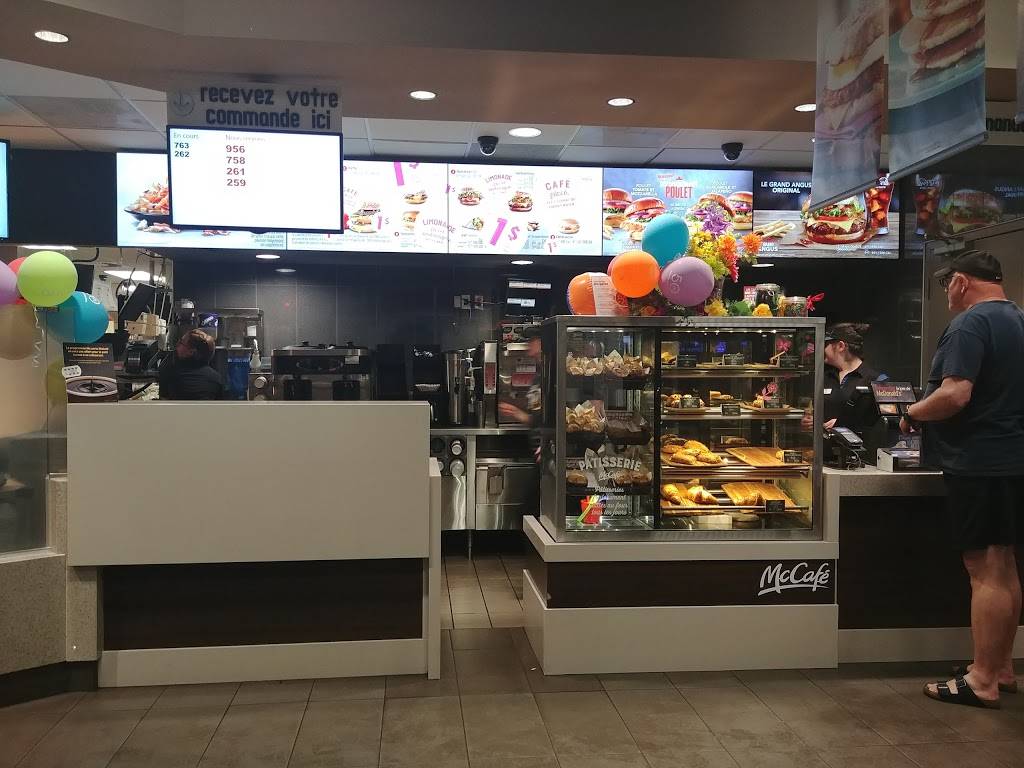 McDonalds | cafe | 295 Rue Barkoff, Trois-Rivières, QC G8T 2A5, Canada | 8193767922 OR +1 819-376-7922