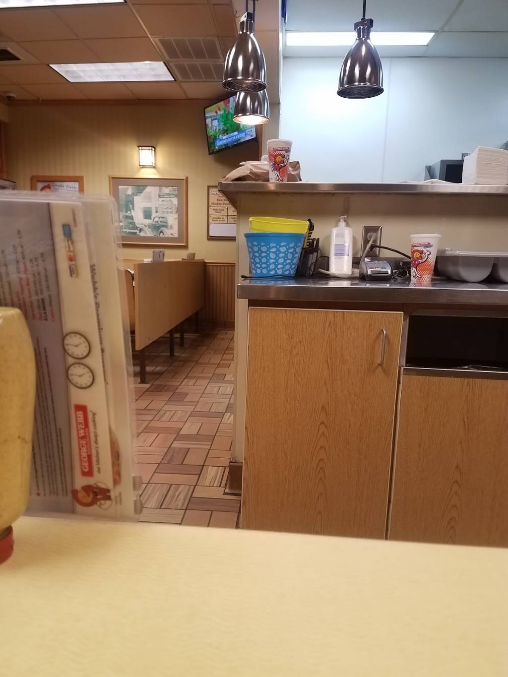 George Webb Restaurant | restaurant | 19555 West Bluemound Road # 5 # 5, Brookfield, WI 53045, USA | 2627890480 OR +1 262-789-0480