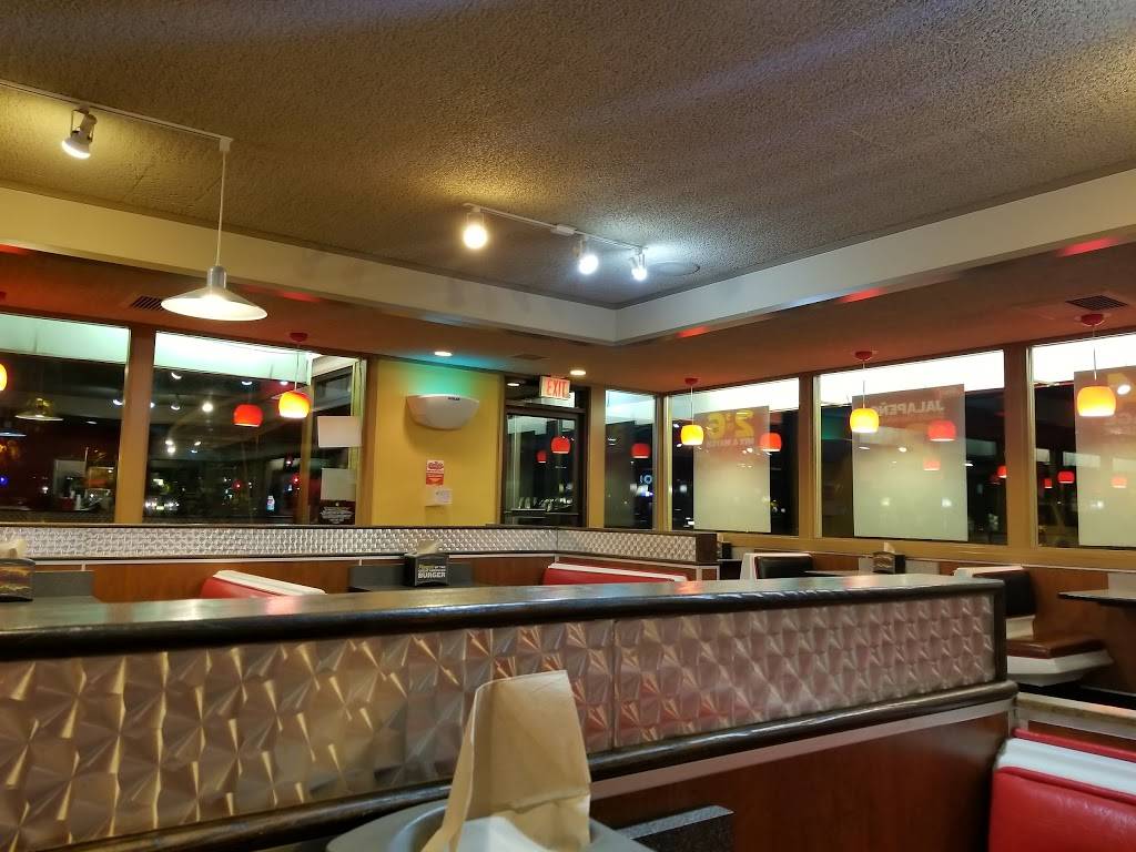 Carls Jr. | restaurant | 7805 E Broadway Blvd, Tucson, AZ 85710, USA | 5208864354 OR +1 520-886-4354