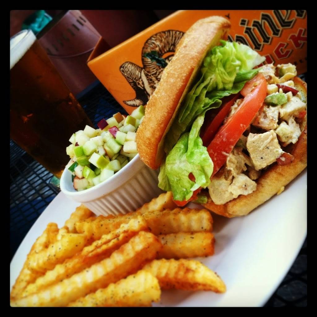 Hilltop Tavern | restaurant | 1800 Frankfort Ave, Louisville, KY 40206, USA | 5027422908 OR +1 502-742-2908