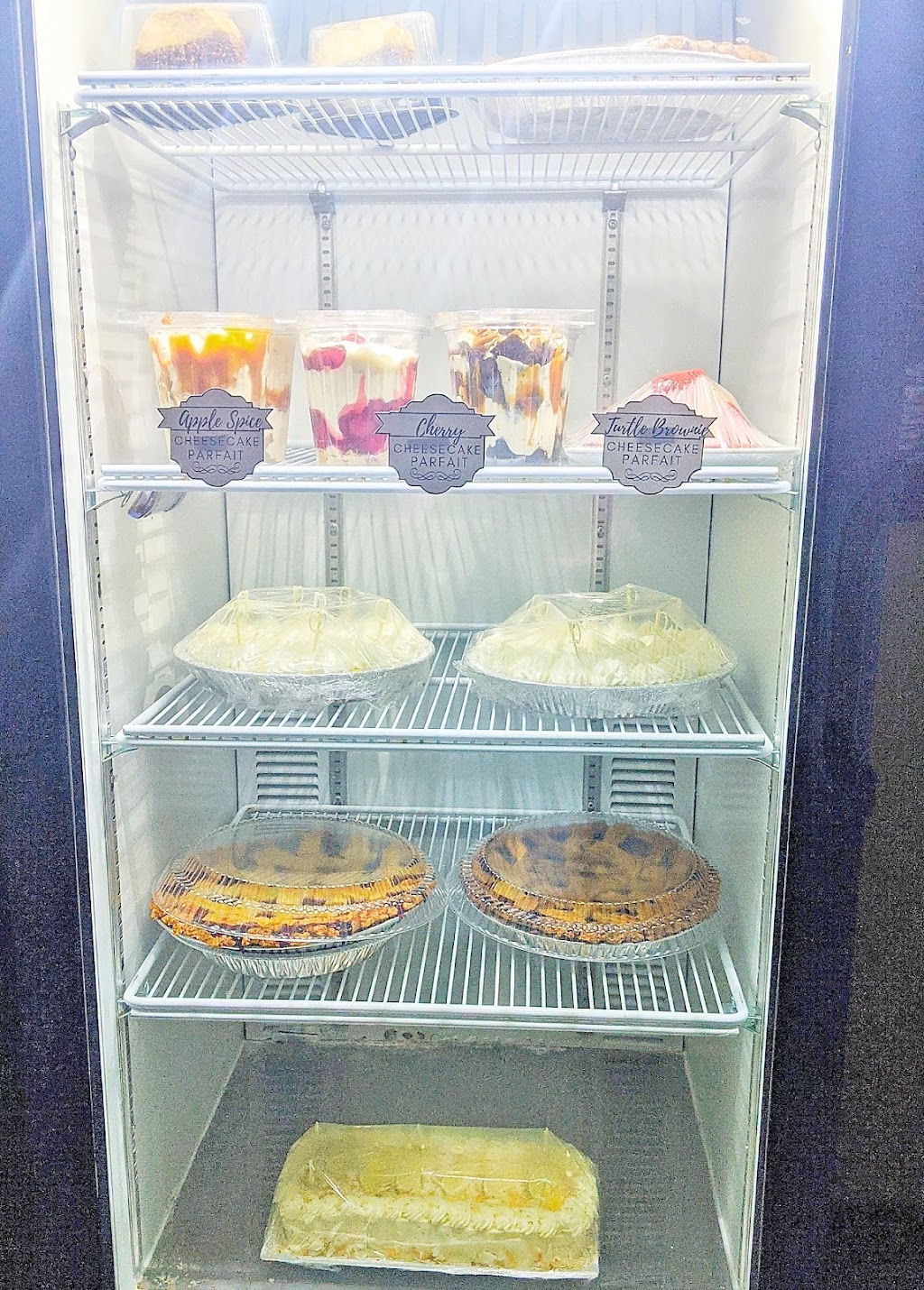 Aditas Restaurant, Markets & Bakery | restaurant | 629 E Main St, Gassville, AR 72635, USA | 8704352961 OR +1 870-435-2961