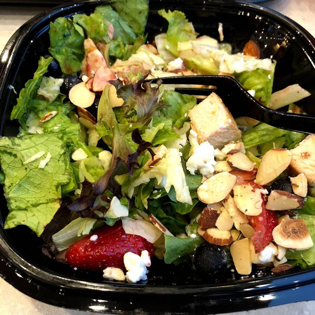 Wendys | restaurant | 1751 Central Park Ave, Yonkers, NY 10710, USA | 9143379524 OR +1 914-337-9524