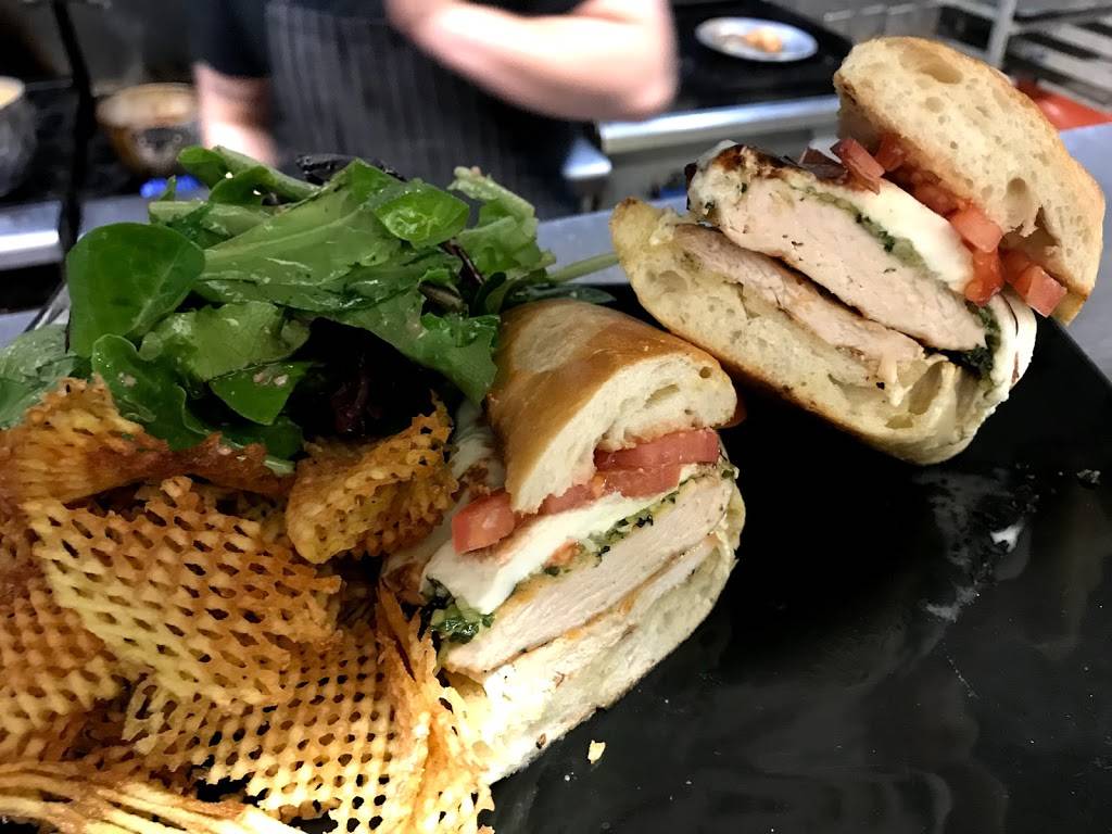 Nina | restaurant | 27 W Main St, Middletown, NY 10940, USA | 8453446800 OR +1 845-344-6800