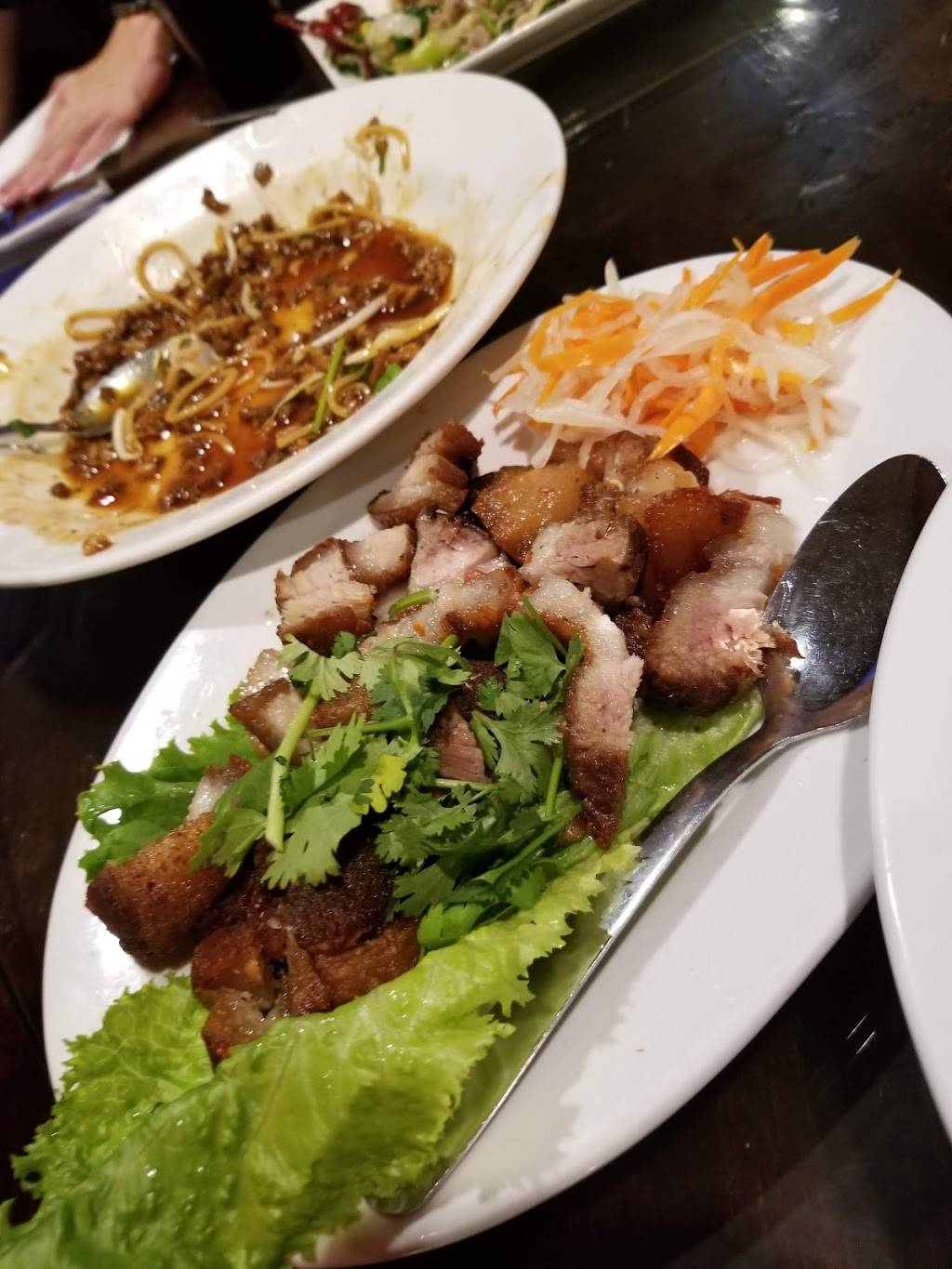 Gator Suyaki | restaurant | 3830 SW 13th St, Gainesville, FL 32608, USA | 3523774773 OR +1 352-377-4773