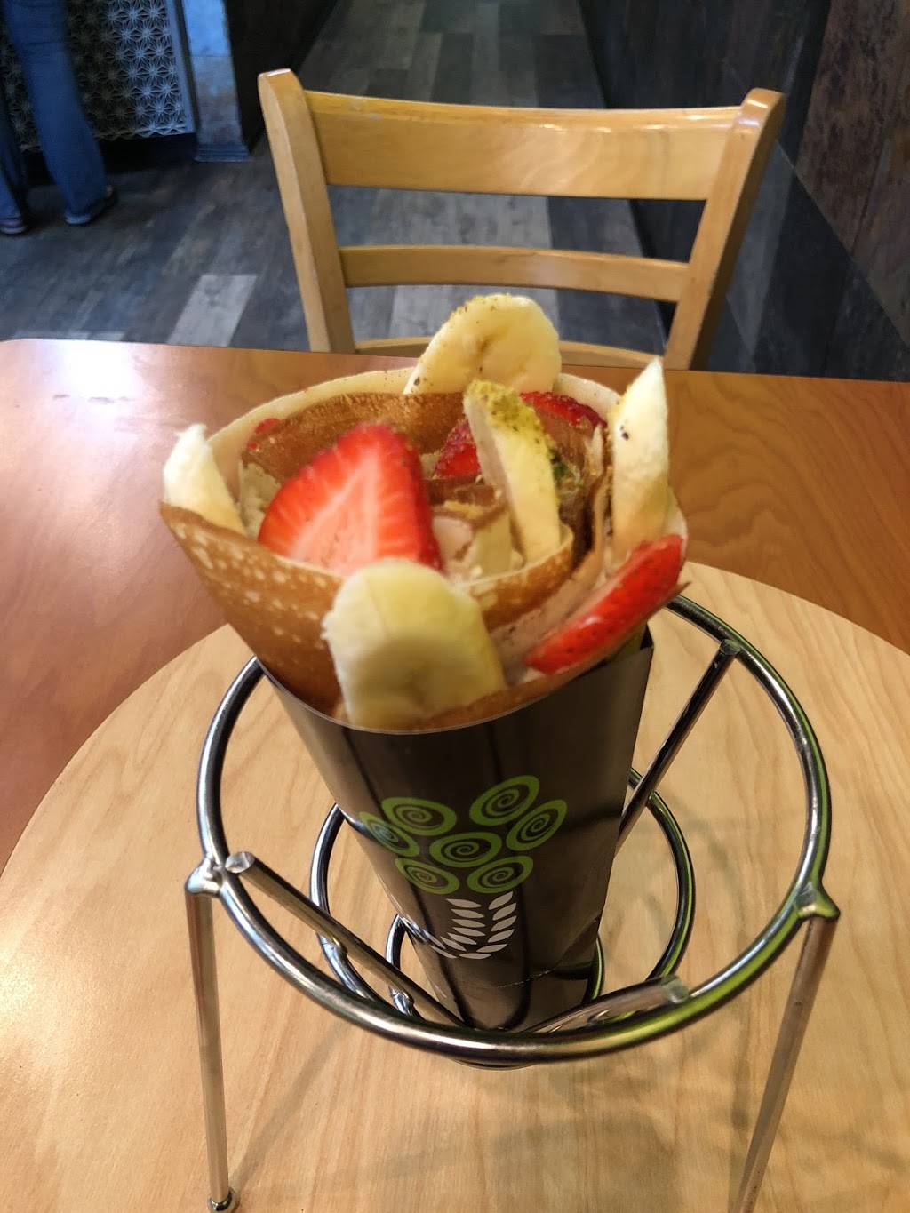 J-Petal & Poke | cafe | 3242 N. John Young Pwky suite a, Kissimmee, FL 34741, USA | 4072012472 OR +1 407-201-2472