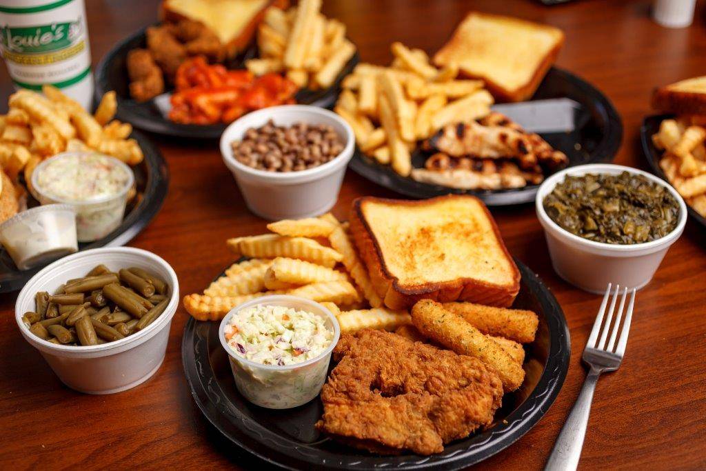 Louies Chicken Fingers Opelika | restaurant | 1479 Fox Run Pkwy, Opelika, AL 36801, USA | 3347450050 OR +1 334-745-0050