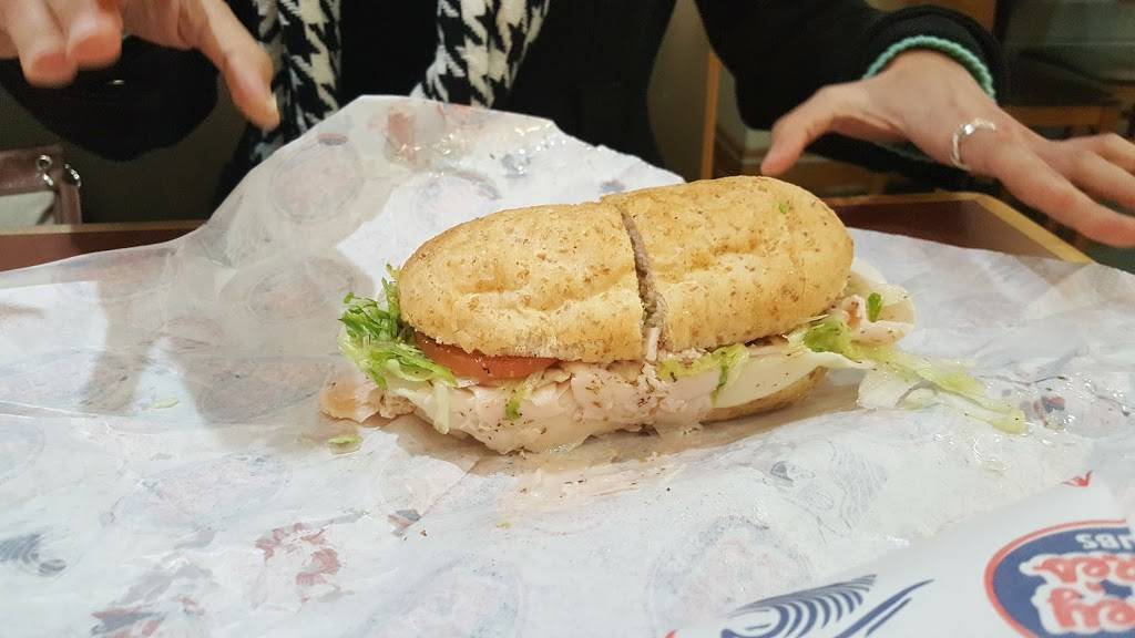 Jersey Mikes Subs | restaurant | 10764 Westview Pkwy, San Diego, CA 92126, USA | 8585780588 OR +1 858-578-0588