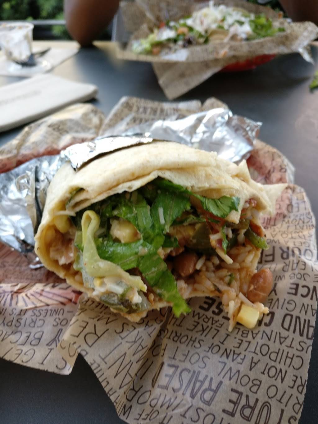 Chipotle Mexican Grill | restaurant | 3696 W Gandy Blvd, Tampa, FL 33611, USA | 8138397030 OR +1 813-839-7030