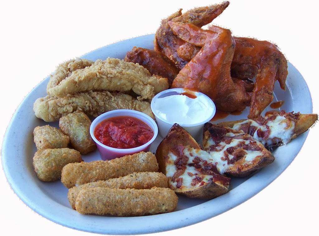 Fast Breaks Restaurant | restaurant | 1465 Lisbon St, Lewiston, ME 04240, USA | 2077823305 OR +1 207-782-3305