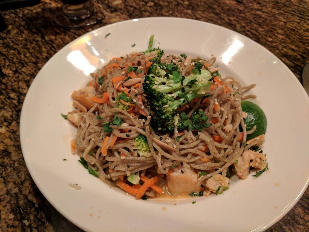 BJs Restaurant & Brewhouse | restaurant | 511 Coleman Ave, San Jose, CA 95110, USA | 4083437230 OR +1 408-343-7230