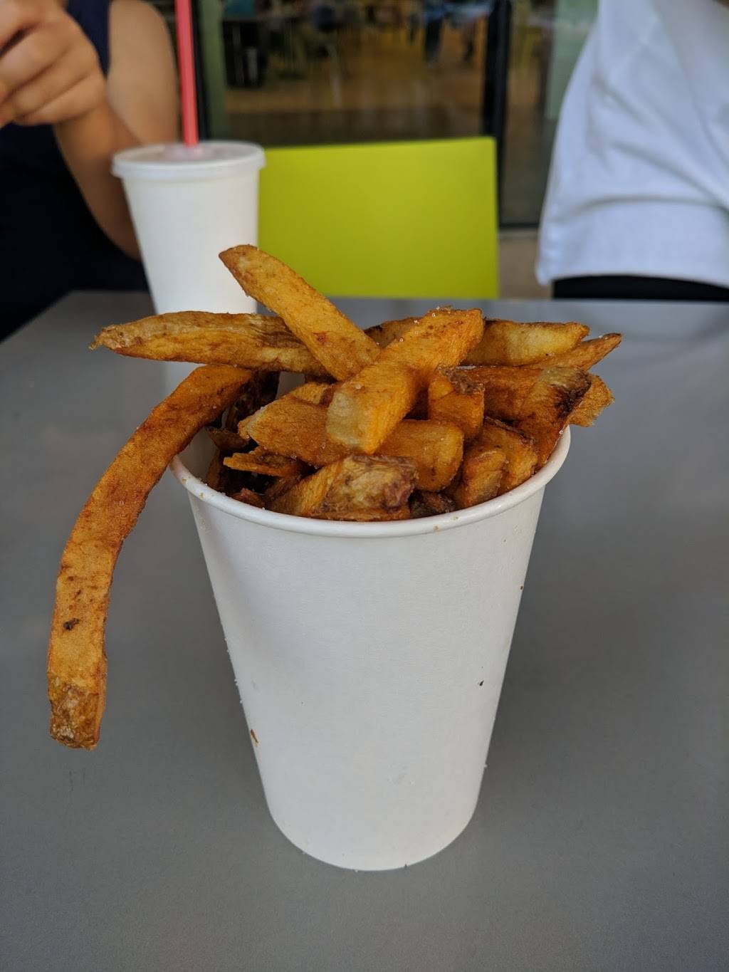 Five Guys | meal takeaway | 8001 S Orange Blossom Trail, Orlando, FL 32809, USA | 4078129349 OR +1 407-812-9349