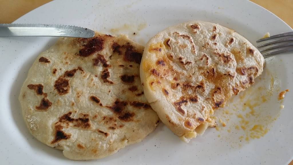 El Papaturro Restaurant | restaurant | 8559 Long Point Rd, Houston, TX 77055, USA | 7134612981 OR +1 713-461-2981