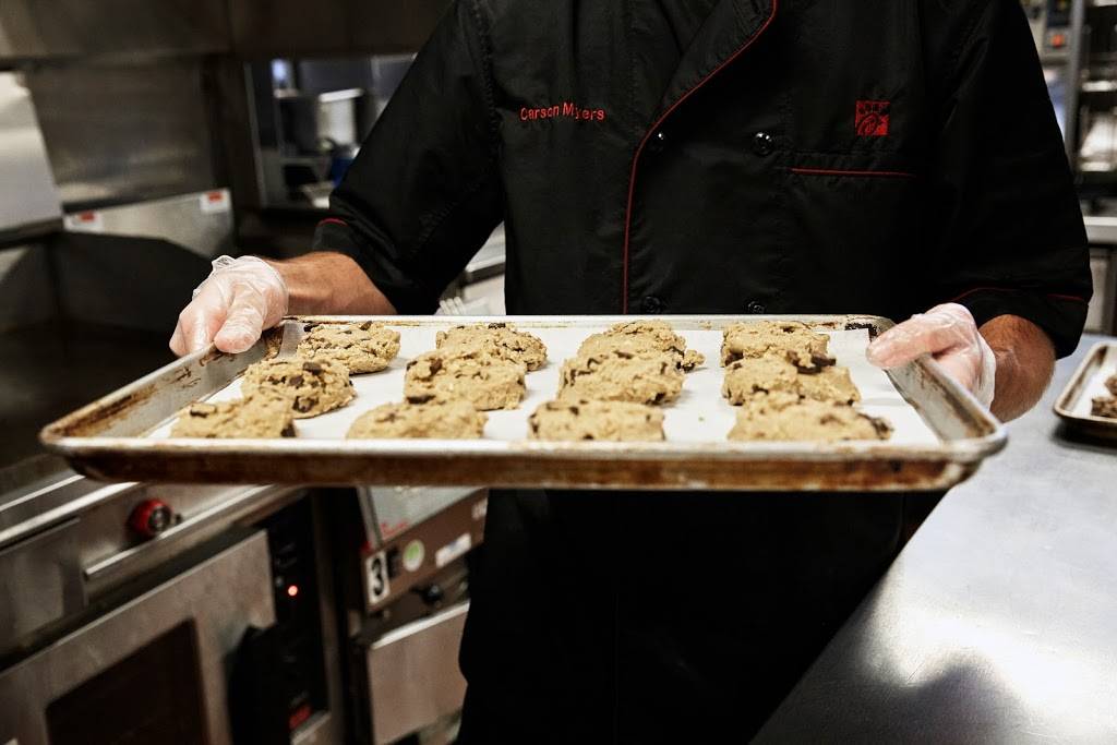 Chick-fil-A | restaurant | 2619 8th Ave S, Nashville, TN 37204, USA | 6153833333 OR +1 615-383-3333