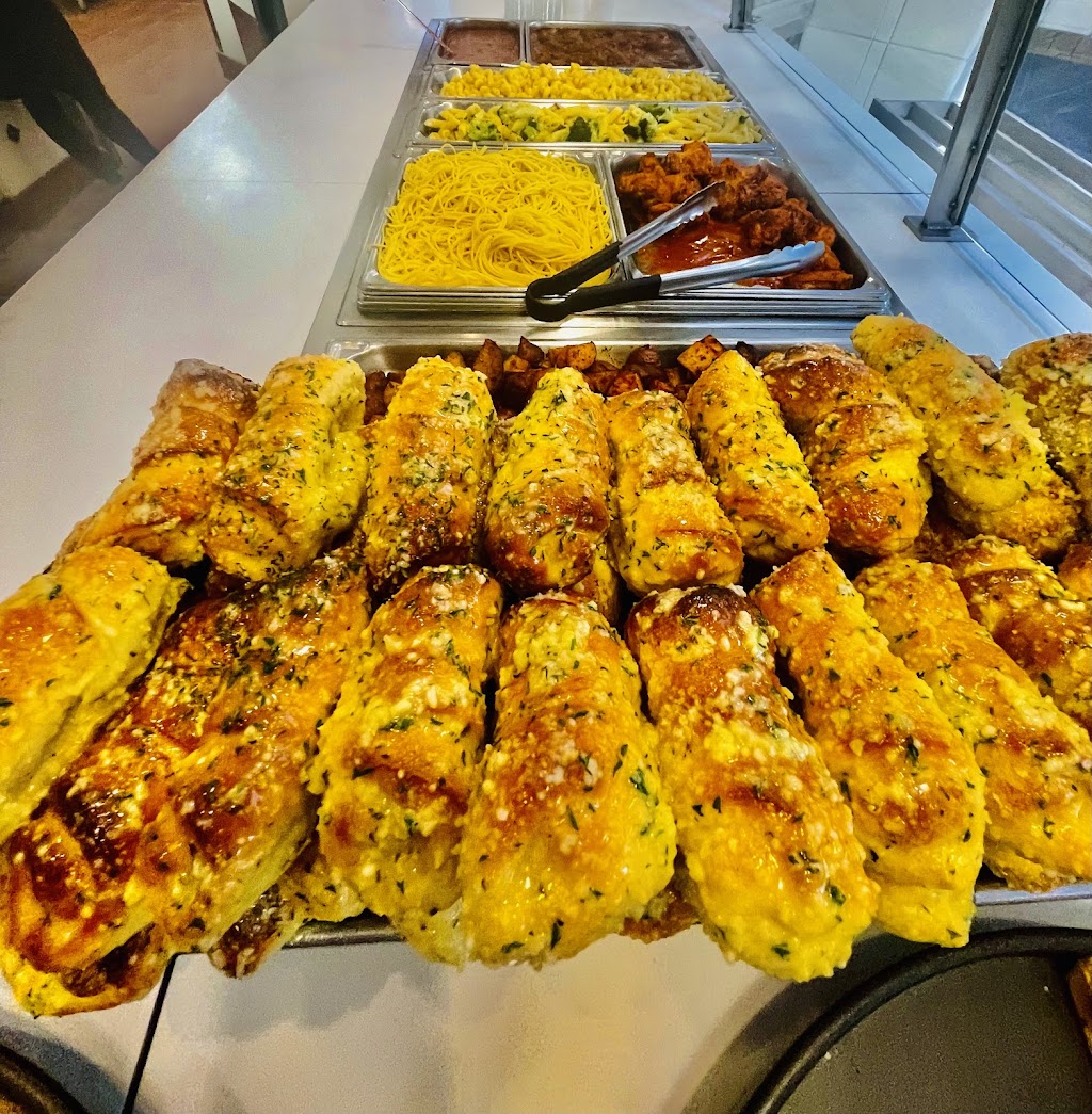 Milano’s Pizza & Italian Kitchen | meal delivery | 750 Citadel Dr E suit 2268, Colorado Springs, CO 80909, USA | 7194351353 OR +1 719-435-1353