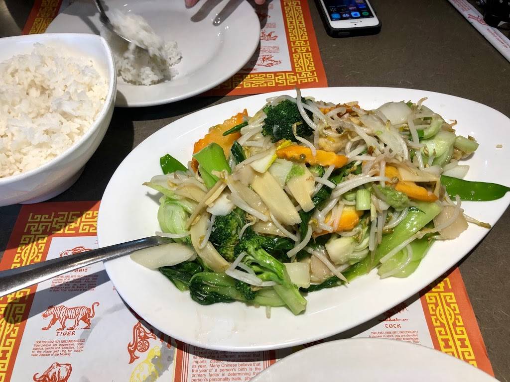 First Chinese BBQ | restaurant | 2214 S Collins St, Arlington, TX 76010, USA | 8174698876 OR +1 817-469-8876