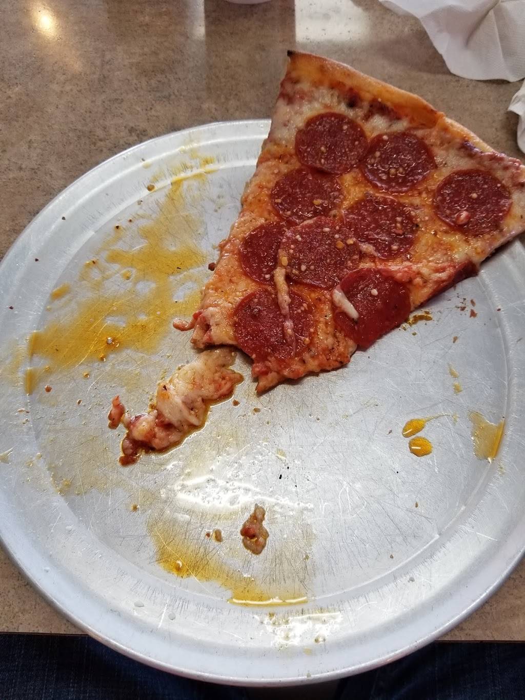 Rays Pizza | restaurant | 15603 N 59th Ave, Glendale, AZ 85306, USA | 6029384065 OR +1 602-938-4065