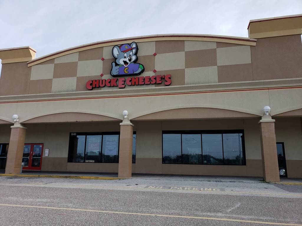 Chuck E. Cheeses | restaurant | 1540 W Brandon Blvd, Brandon, FL 33511, USA | 8136852902 OR +1 813-685-2902